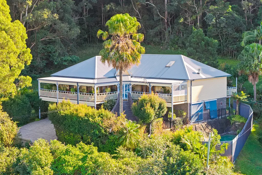 Kincumber 5Zimmer Architecturally Designed and Custom Built Luxury Beachside Retreat with Pool, St