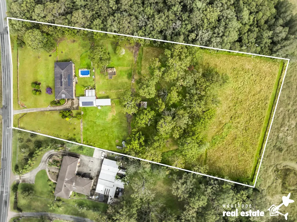 King Creek 6房  Stunning Family Home with Pool, Shed, and Studio on 5 Acres in King Creek Estate