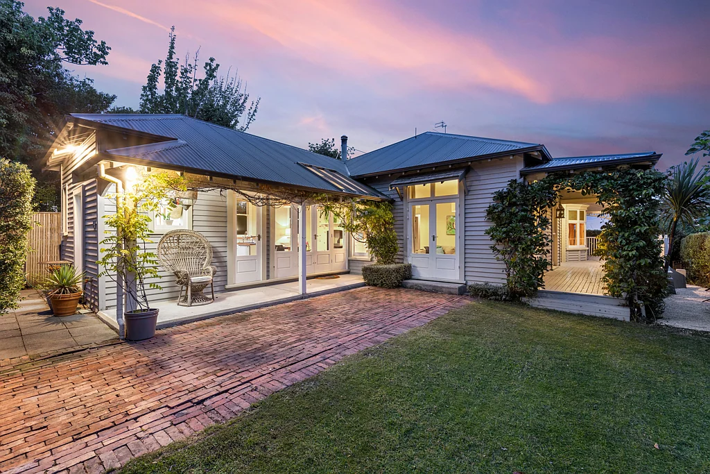 93 Dyers Pass Road, Cashmere, Canterbury