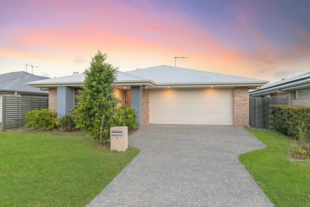 9 Harvey Circuit, Griffin, QLD 4503