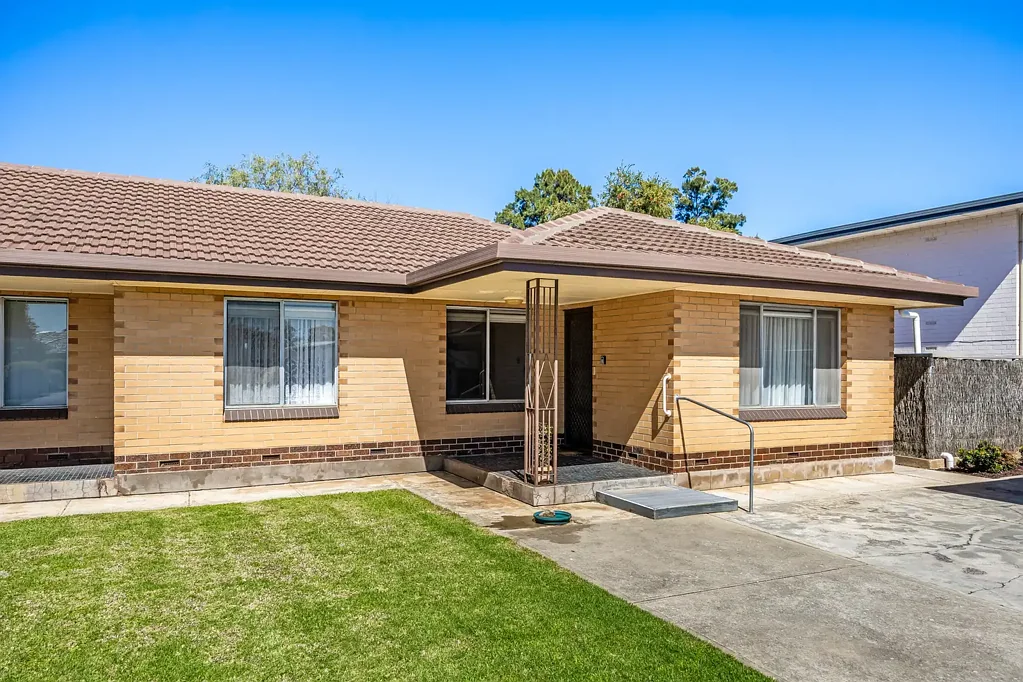 Mitchell Park 3બેડરૂમ Low-Maintenance Living in the Heart of Mitchell Park