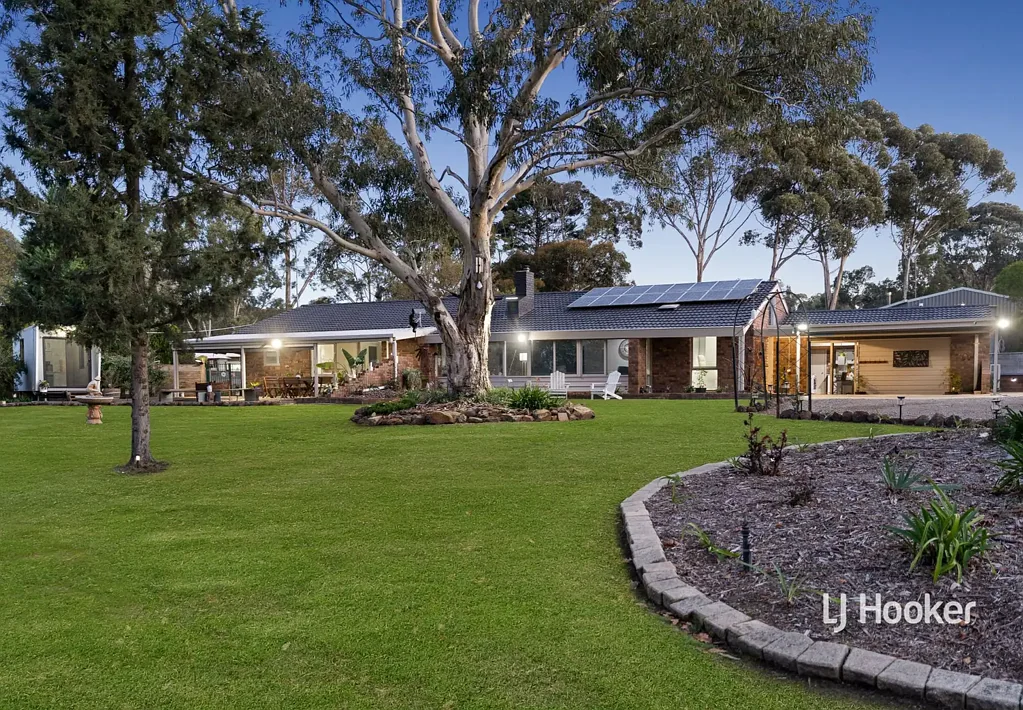 Broadford 5房  The Complete Family Entertainer: A Lifestyle Property in One of Broadford�s Most