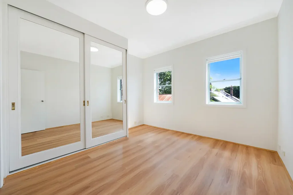 Spacious Two-Bedroom Residence in a Convenient Annandale Location