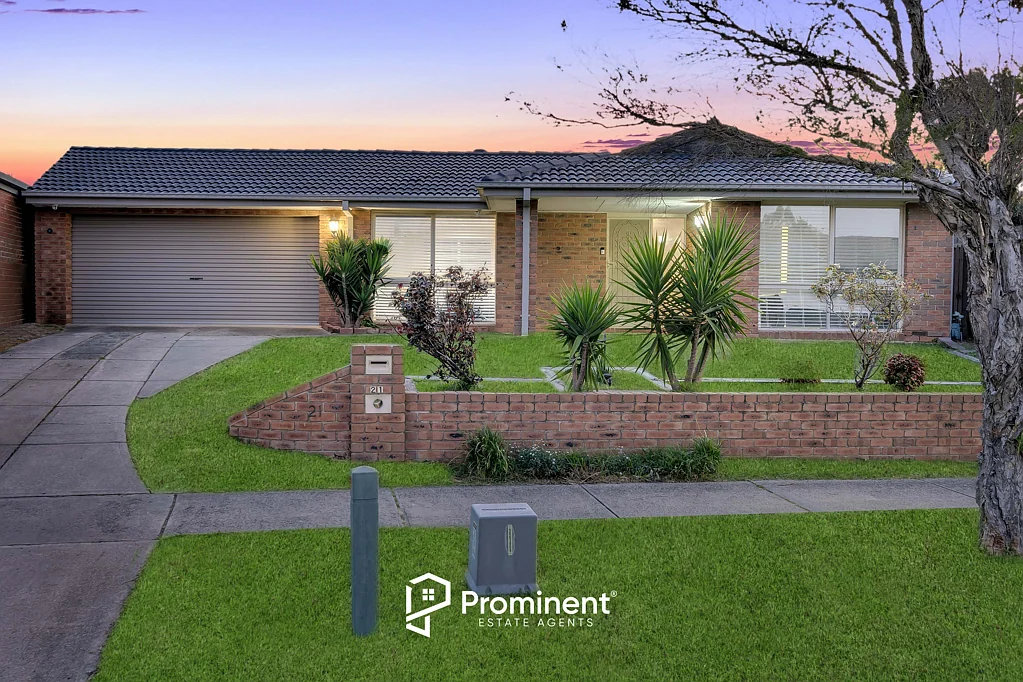 21 Hoysted Avenue, Cranbourne North, VIC 3977