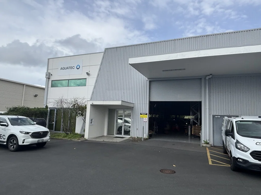 Hillcrest Modern & High Stud Wairau Industrial
