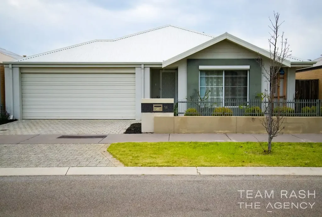 16 Maffina Parade, Ellenbrook, WA 6069