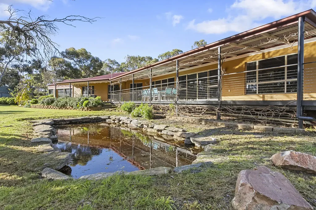 Clare 5 Slaapkamer Executive Family Retreat Surrounded by Nature's Beauty