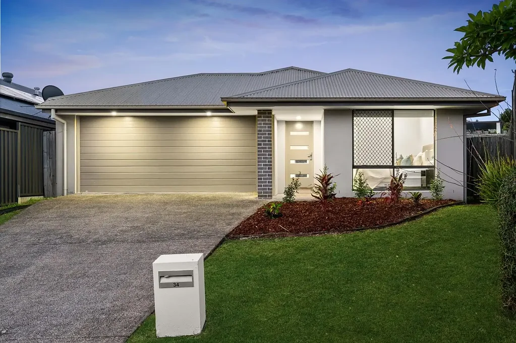 Modern Family Living in Providence - Walk to Schools, Hospital & Future Coles
