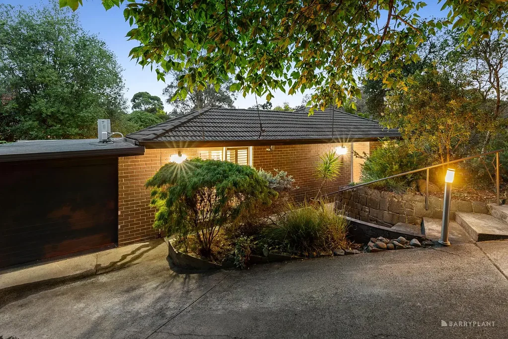 394 Thompsons Road, Templestowe Lower, VIC 3107