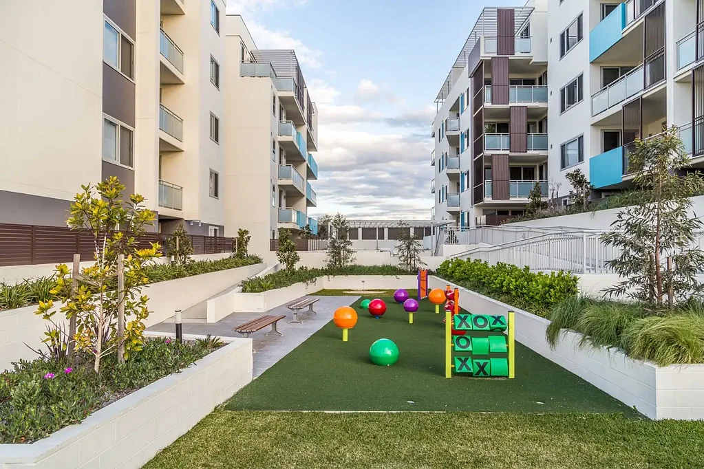 Top Level Modern Apartment Living in Schofields!
