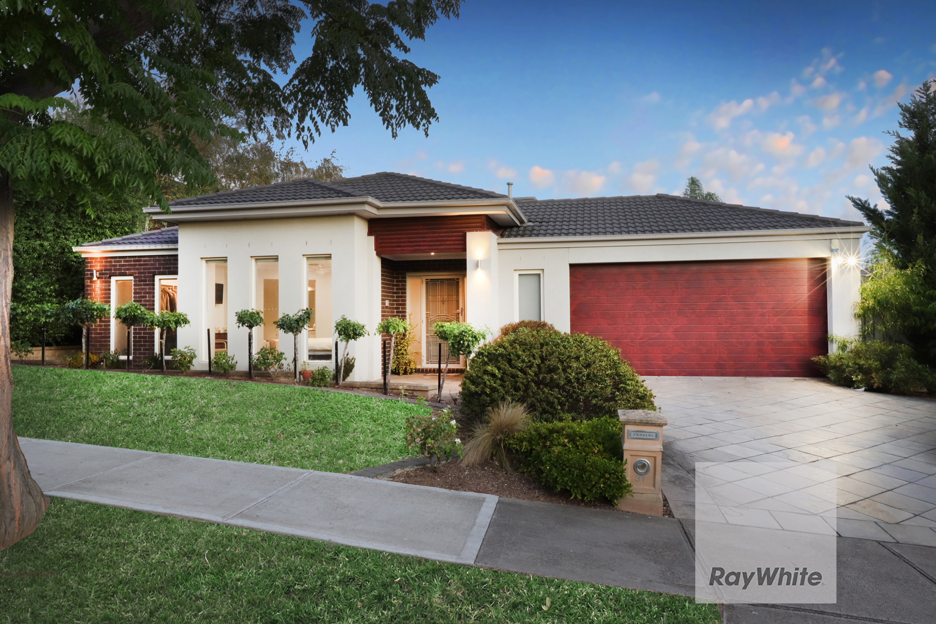 31 MADDINGLEY RD, ATTWOOD VIC 3049, 0 rūma, 0 rūma horoi, House