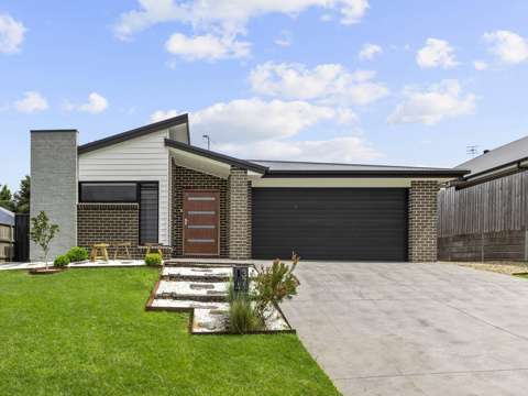 Berry 4 Bedroom Your Dream Home Awaits!