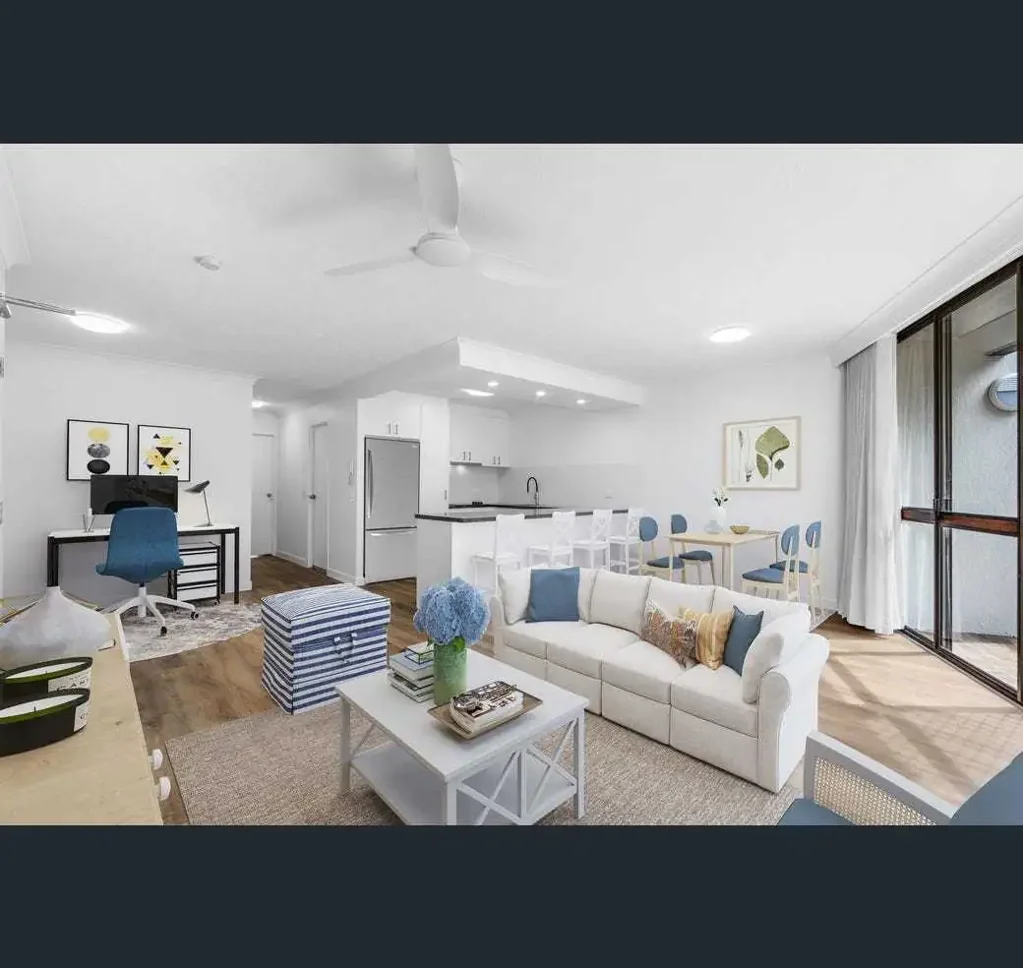 Renovated Large 2 Bedroom/2 Bathroom Apartment