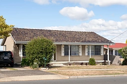 9 Tompsons Lane, Newnham