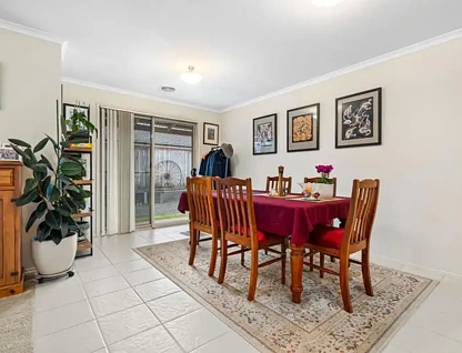 53 Gateway Road, Warrnambool, VIC 3280, 3 Kuwarto, 2 Banyo, House