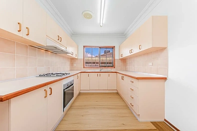 Kusina - 3/46 Wedge Street, Epping, VIC 3076