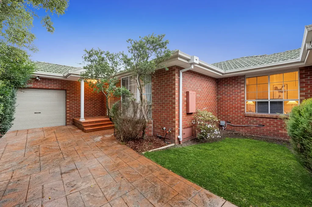 Mount Waverley 3ਬੈੱਡਰੂਮ Single-Level Charm in the MWSZ
