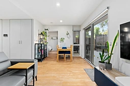 1/20 Bradfield Street, Downer