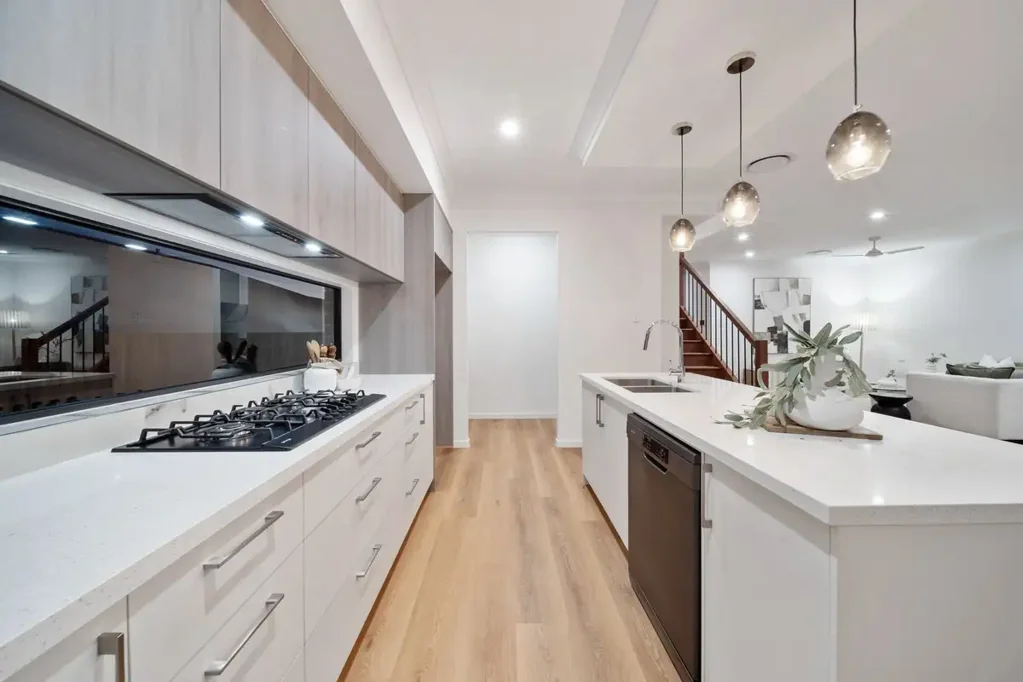 70 Capilano Way, Spring Mountain, QLD 4300