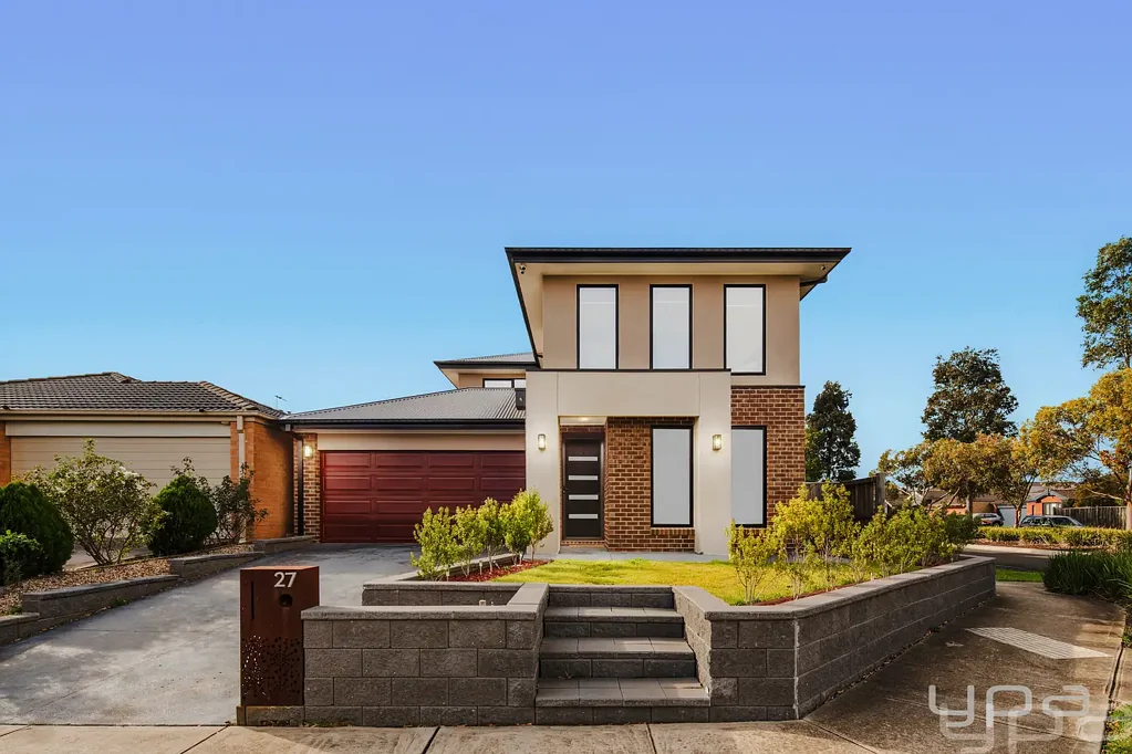 Tarneit 5 Bedroom Elevate Your Lifestyle!
