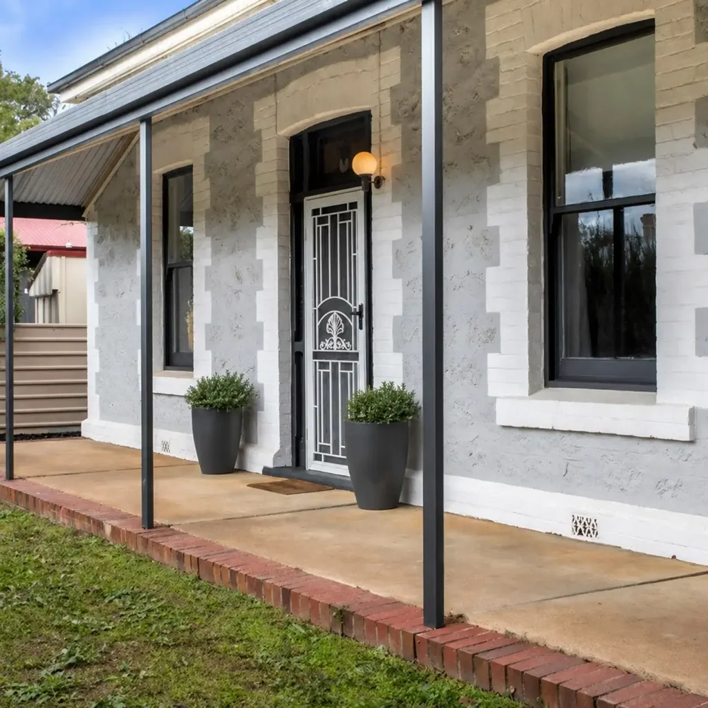 Strathalbyn 3 Bedroom A Hills original reborn, right where Strathalbyn shines…