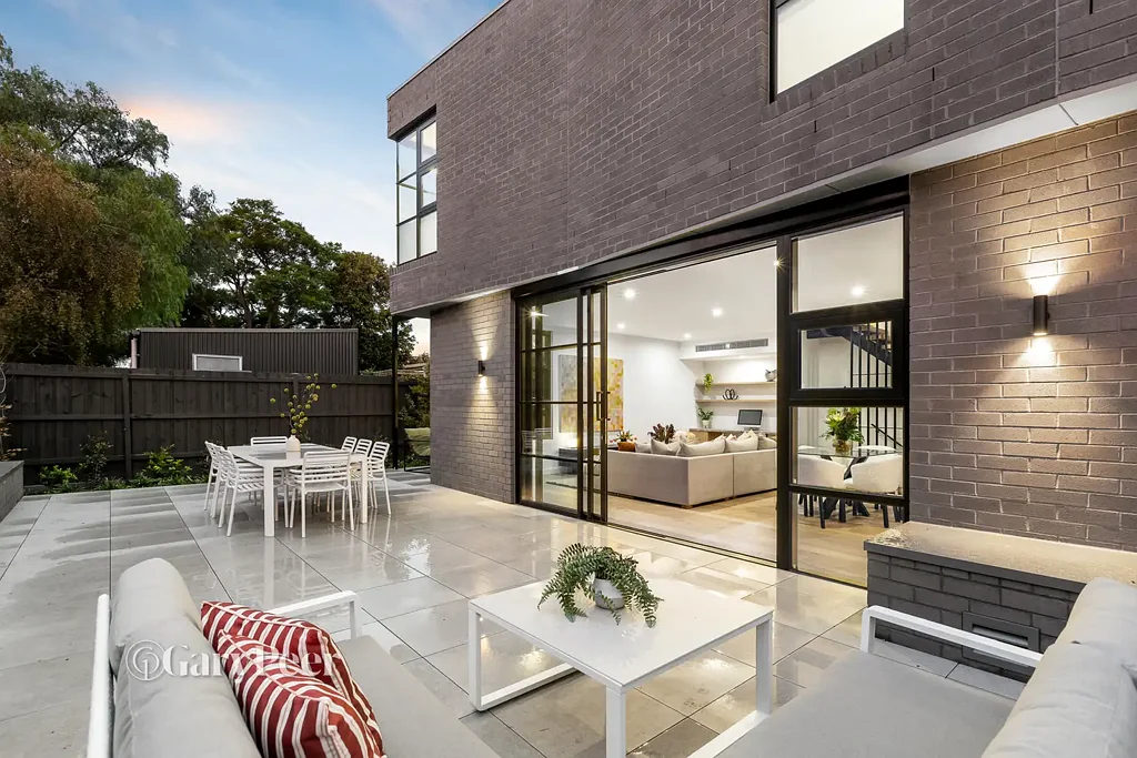 Caulfield South 3Moenga Architectural brilliance in the heart of Caulfield South