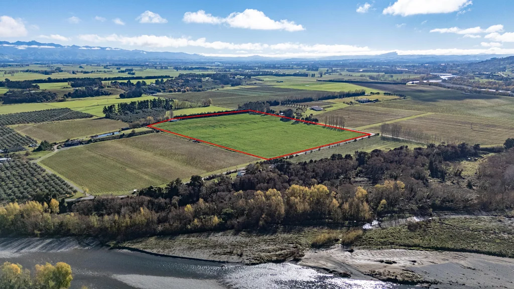 Carterton  Lifestyle, Farming or Horticulture - Your Choice!