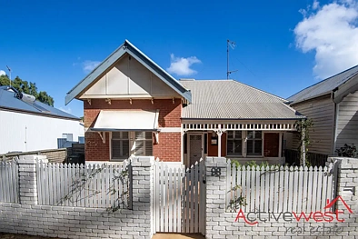 Beachlands 4chambre Cottage Charmer