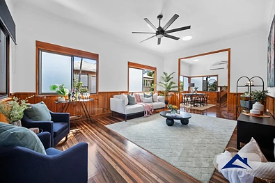Edmonton 4Zimmer Luxury Queenslander Duplex with Exceptional Dual-Living Flexibility