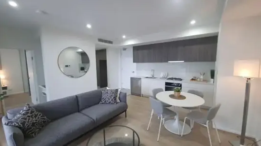 Spacious Top Floor with Parking and Storage