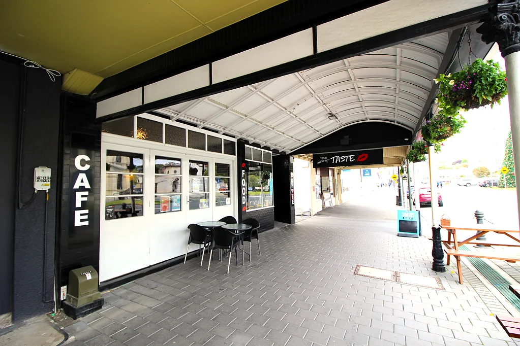 Oamaru Main Street Commercial