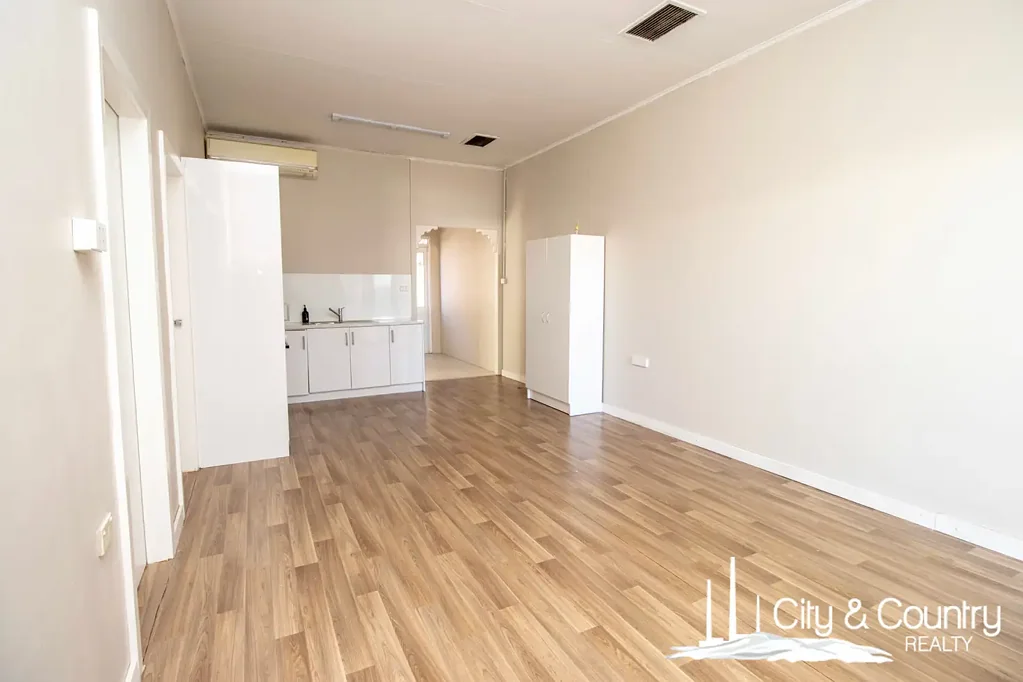 Mount Isa 2 Bedroom Your Spot on the Block – Marian Street!