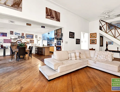 374 Graham Street, Port Melbourne, VIC 3207, 3 Kuwarto, 1 Banyo, House