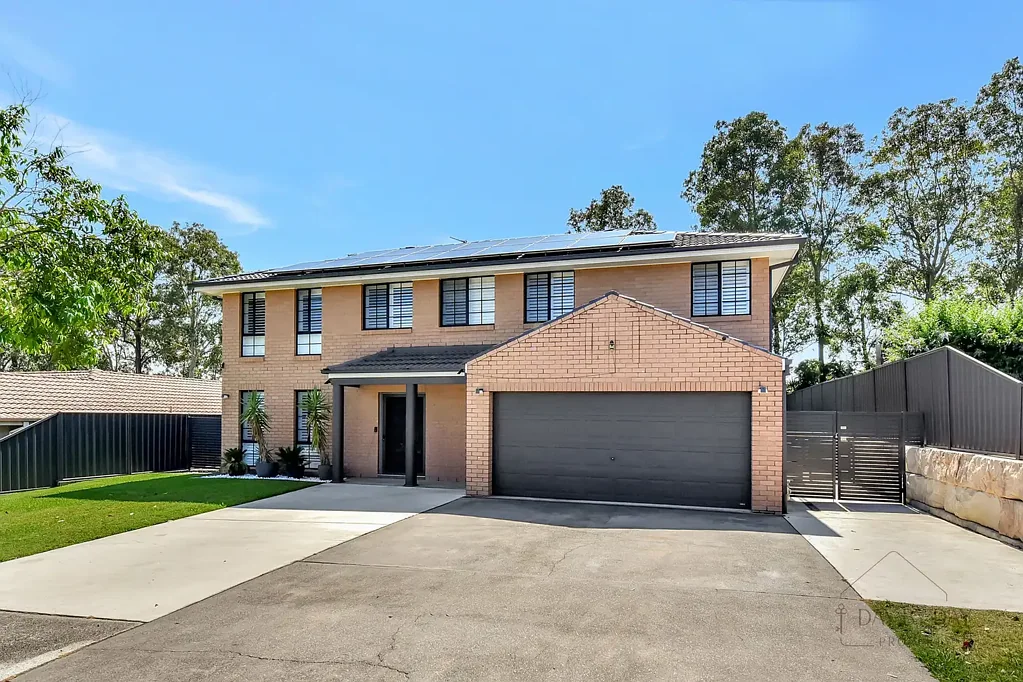 Fletcher 5房  Expansive Family Living with Space to Grow
