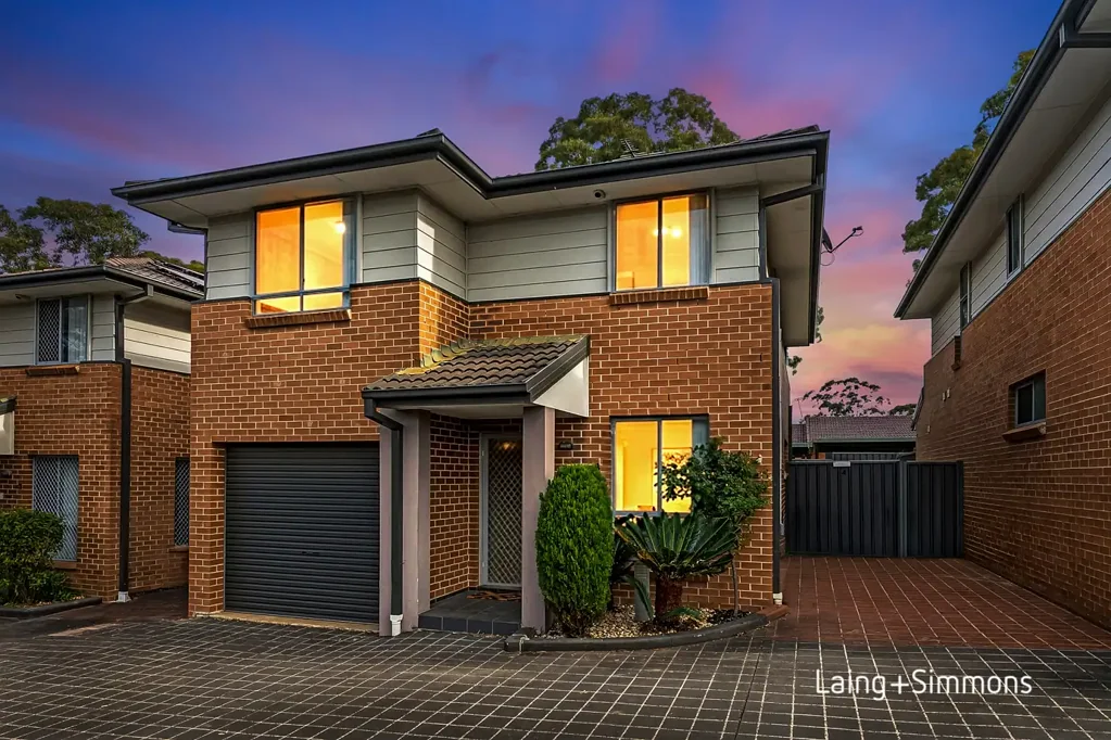 Mount Druitt 4غرفة نوم Free-standing townhouse in boutique complex of just eight townhouses