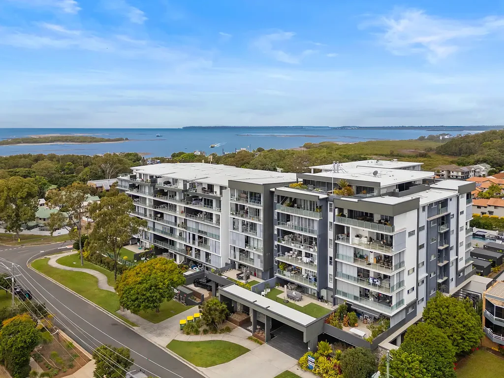 Cleveland 3 Bedroom Luxury Living Meets Unmatched Outdoor Space - Toondah Outlook - PRIVATE INSPECTIONS ONLY