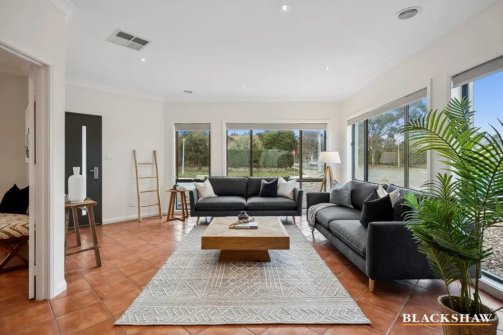 Curtin 3房  Charming Single-Storey Home in a Desirable Location