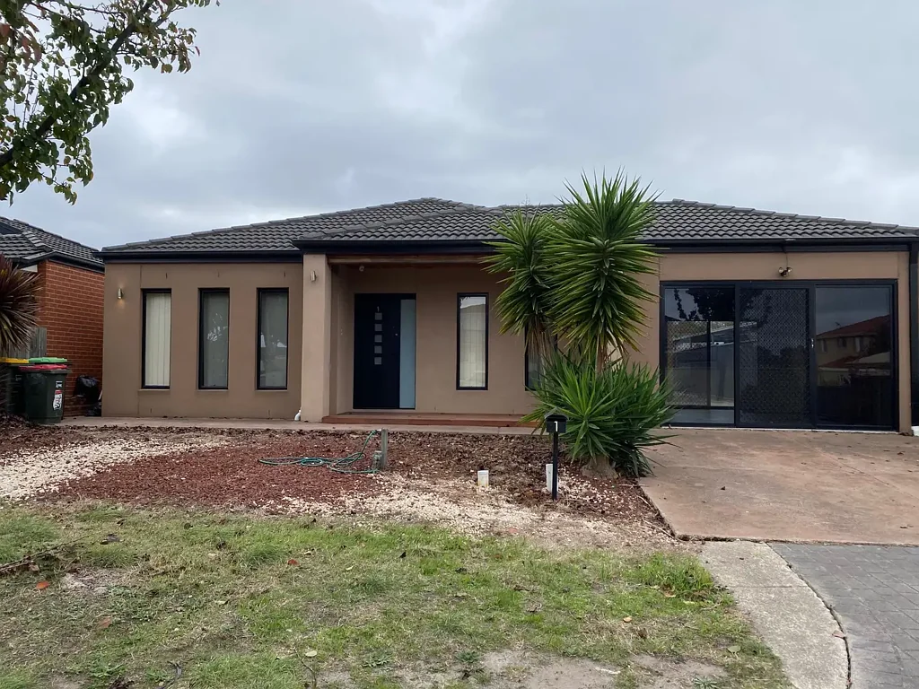 Comfortable Living in Vibrant Roxburgh Park