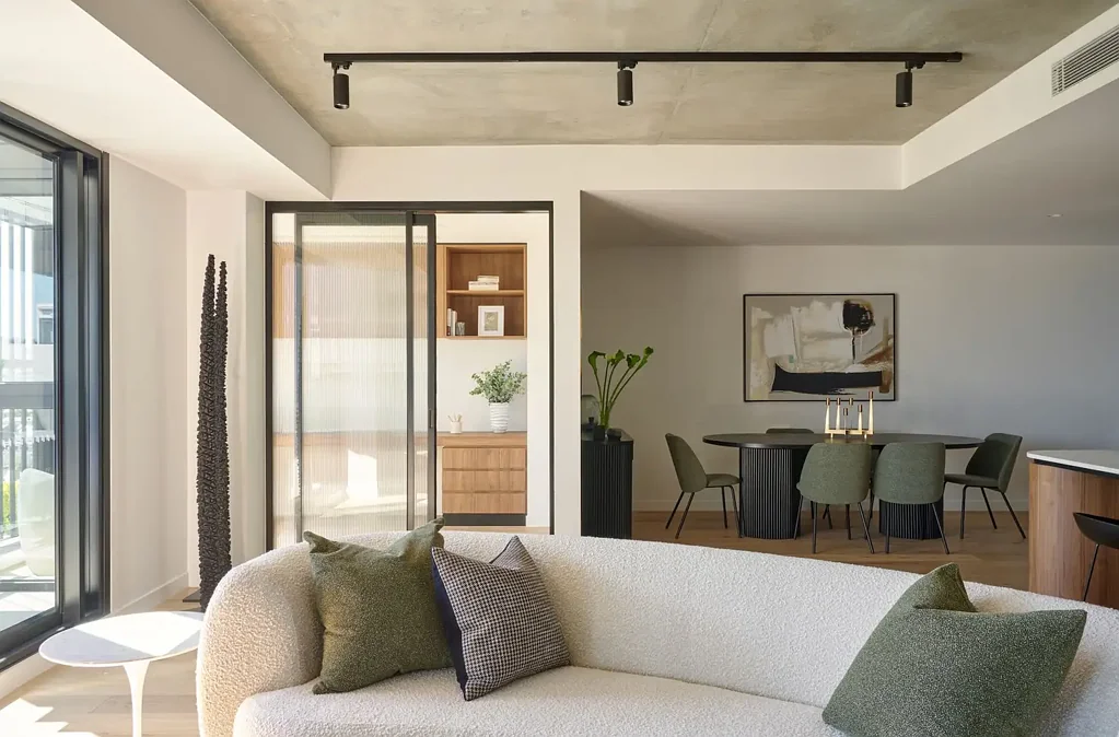 South Melbourne 3Moenga A breathtaking fusion of luxury, space, and panoramic city views.