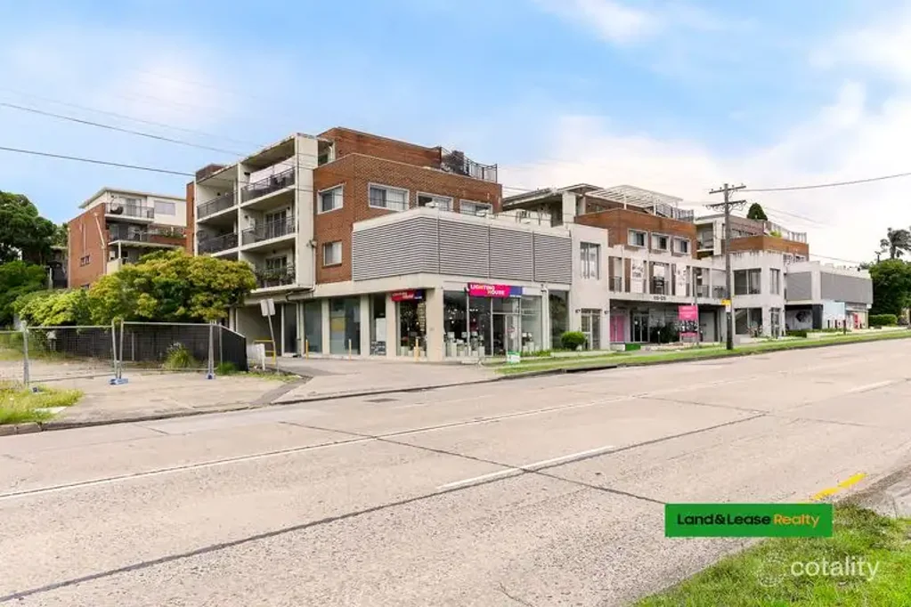 Roselands 3 Bedroom Three Bedroom Apartment for sale Roseland