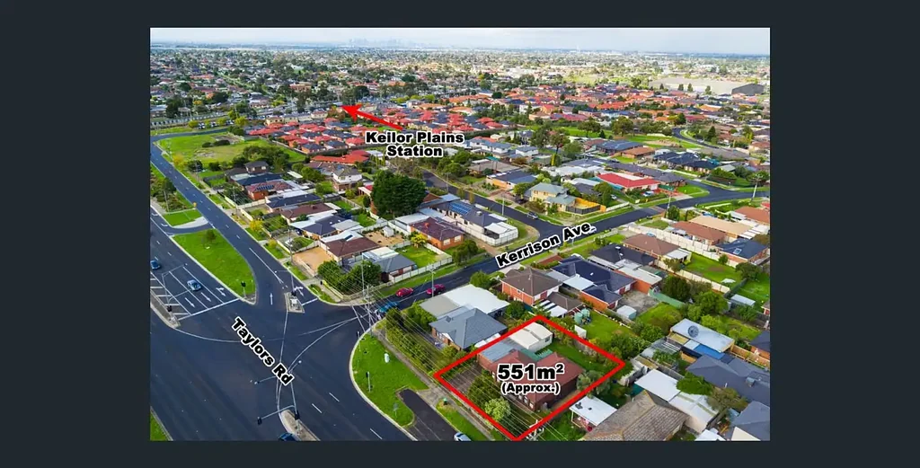 St Albans 3Moenga Prime Opportunity in a Sought-After Location Live, Work or Invest!