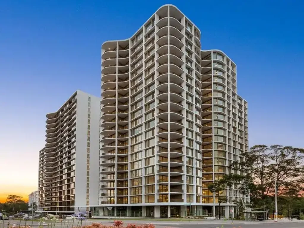 Luxury Apartment For Lease | 1 Bedroom 1 Study 1 Parking