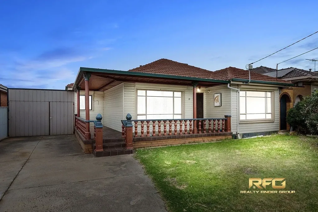 St Albans 4 Bedroom Live In, Invest Or Redevelop – Outstanding Opportunity In Central St Albans