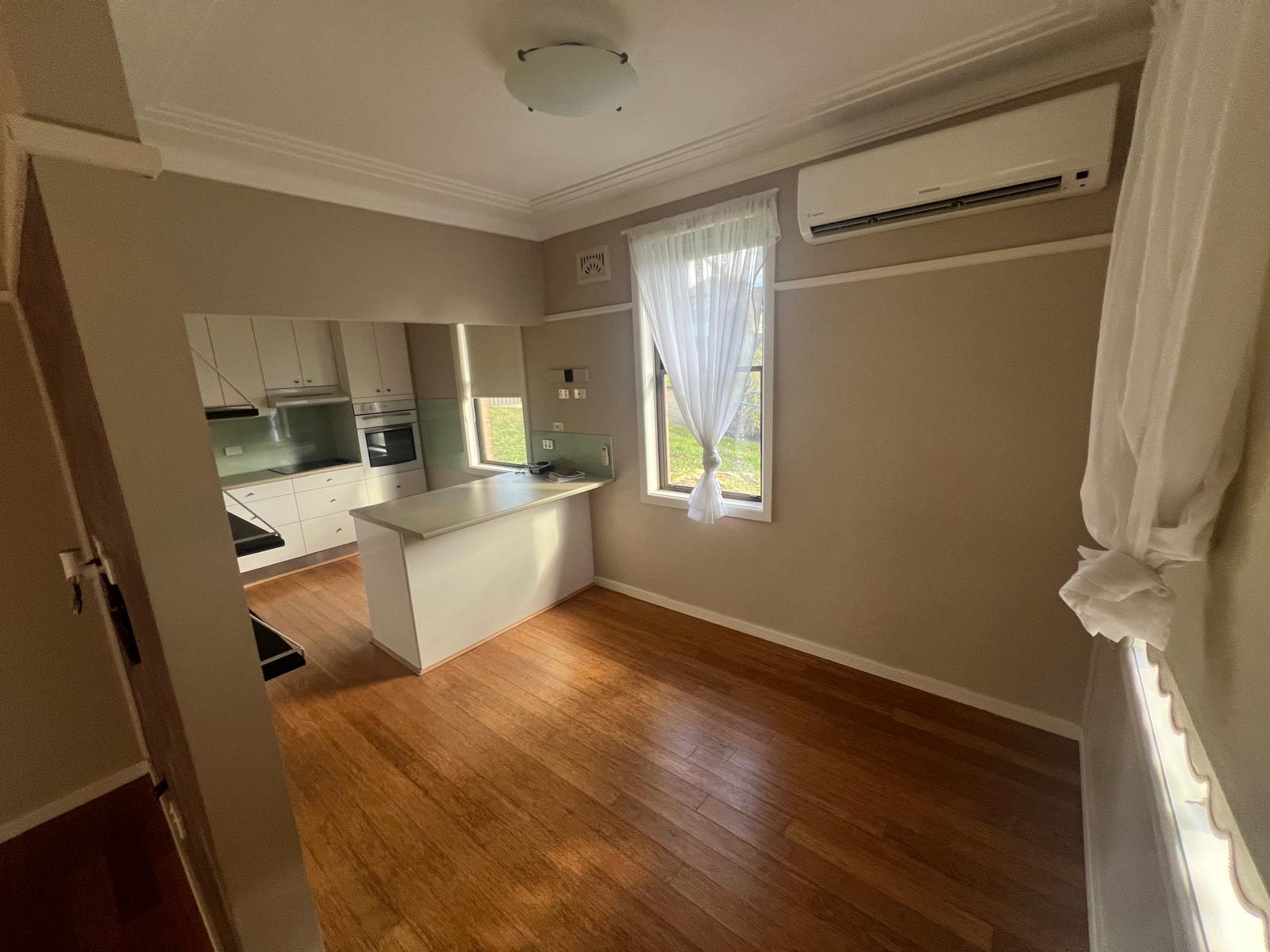 43 TOWNVIEW RD, MOUNT PRITCHARD NSW 2170, 0 habitaciones, 0 baños, House