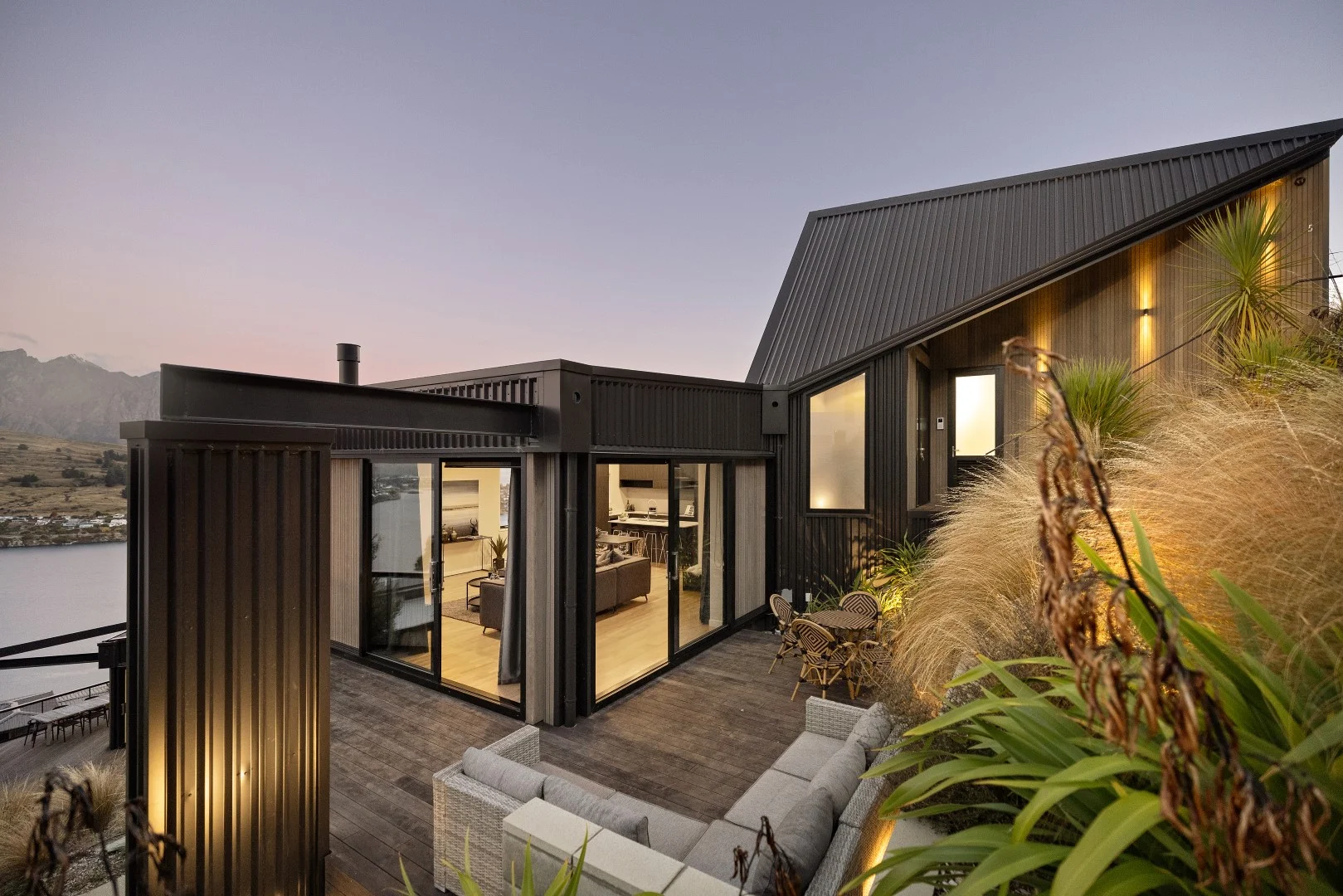 Queenstown 4chambre VA Consented - Holiday + Income