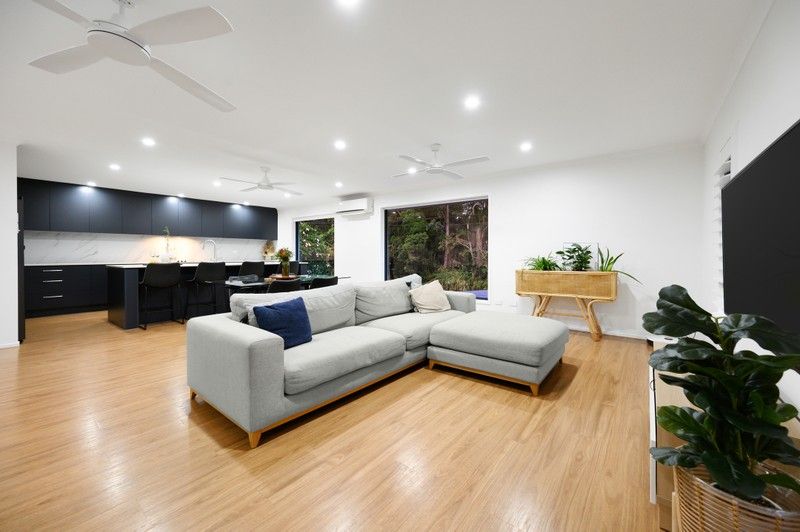 58 SLATYER AV, BUNDALL QLD 4217, 0 침실, 0 욕실, House