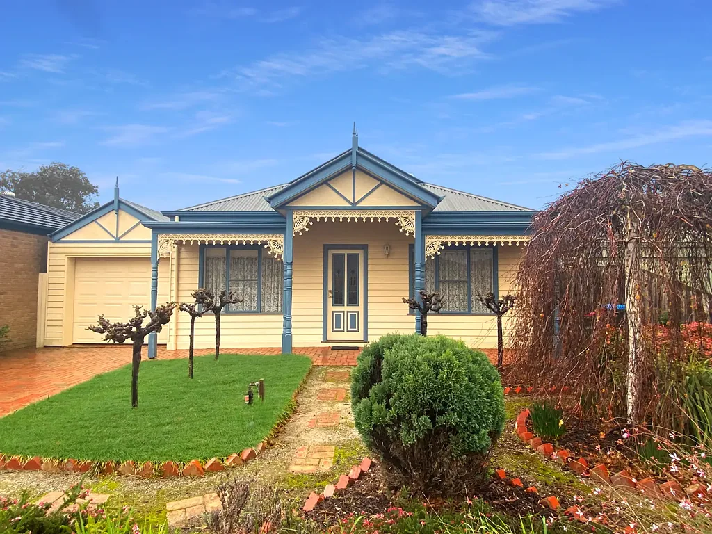 A rare find in the heart of Point Cook!