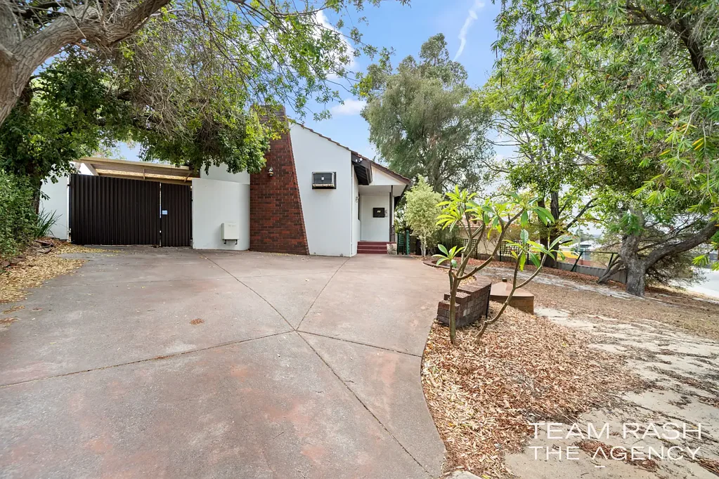 17 Doherty Street, Embleton, WA 6062