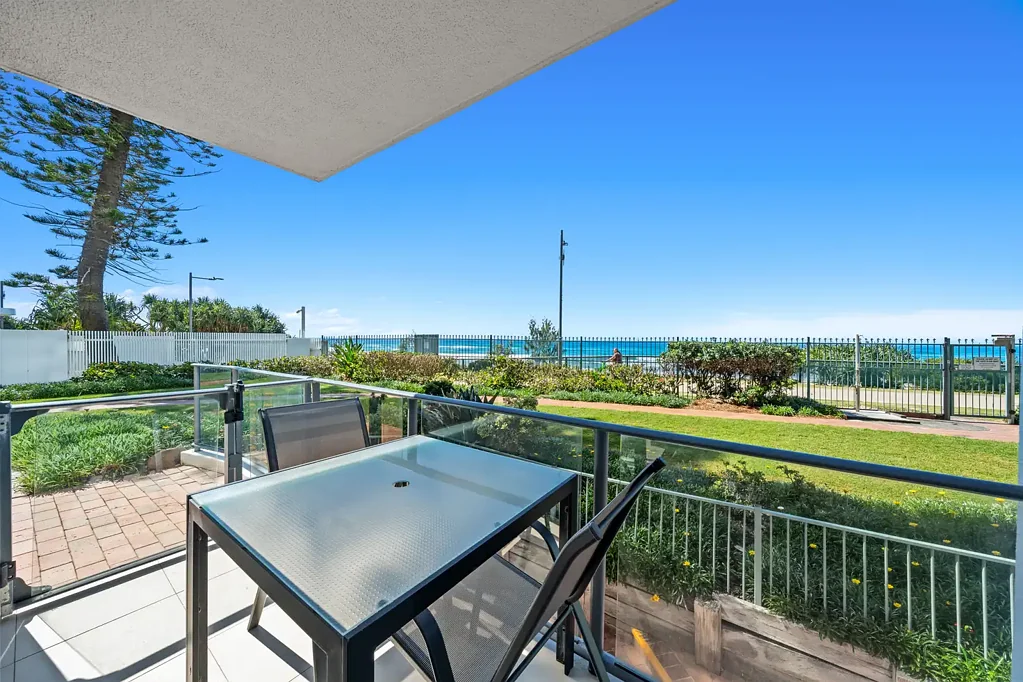 Surfers Paradise 3 Slaapkamer Absolute Beachfront 3 bedroom