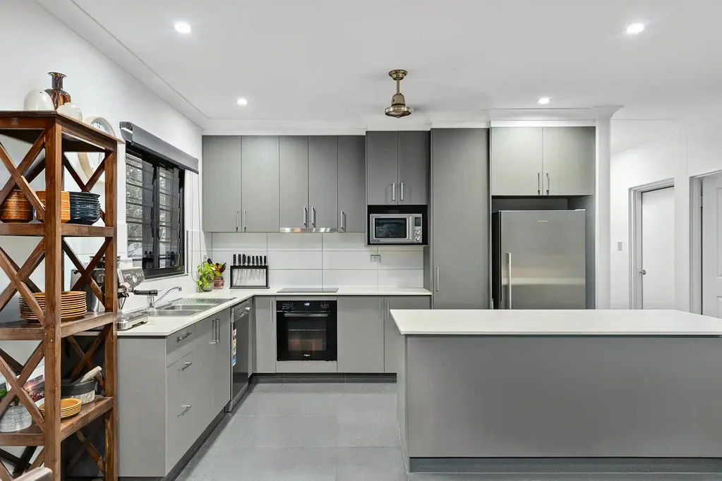 Durack 4房  Selling Saturday 6th Sept @12Noon (If Not Sold Prior)